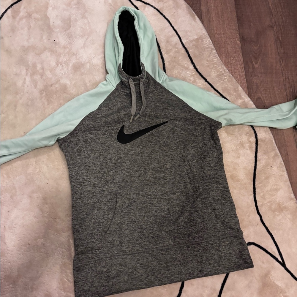 Nike Therma-Fit Gray Hoodie with Mint Trim and Black Lining